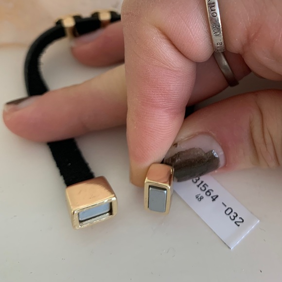 Leather Bracelet - Picture 6 of 7